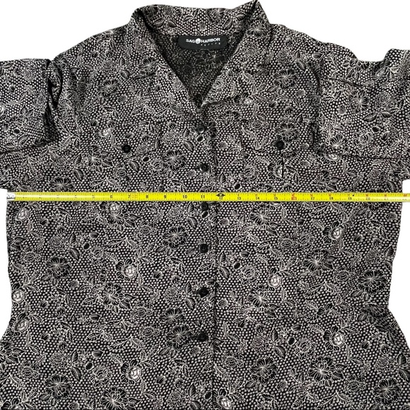 Sag Harbor Petite size small vintage black & white floral button down shirt EUC - Picture 11 of 13